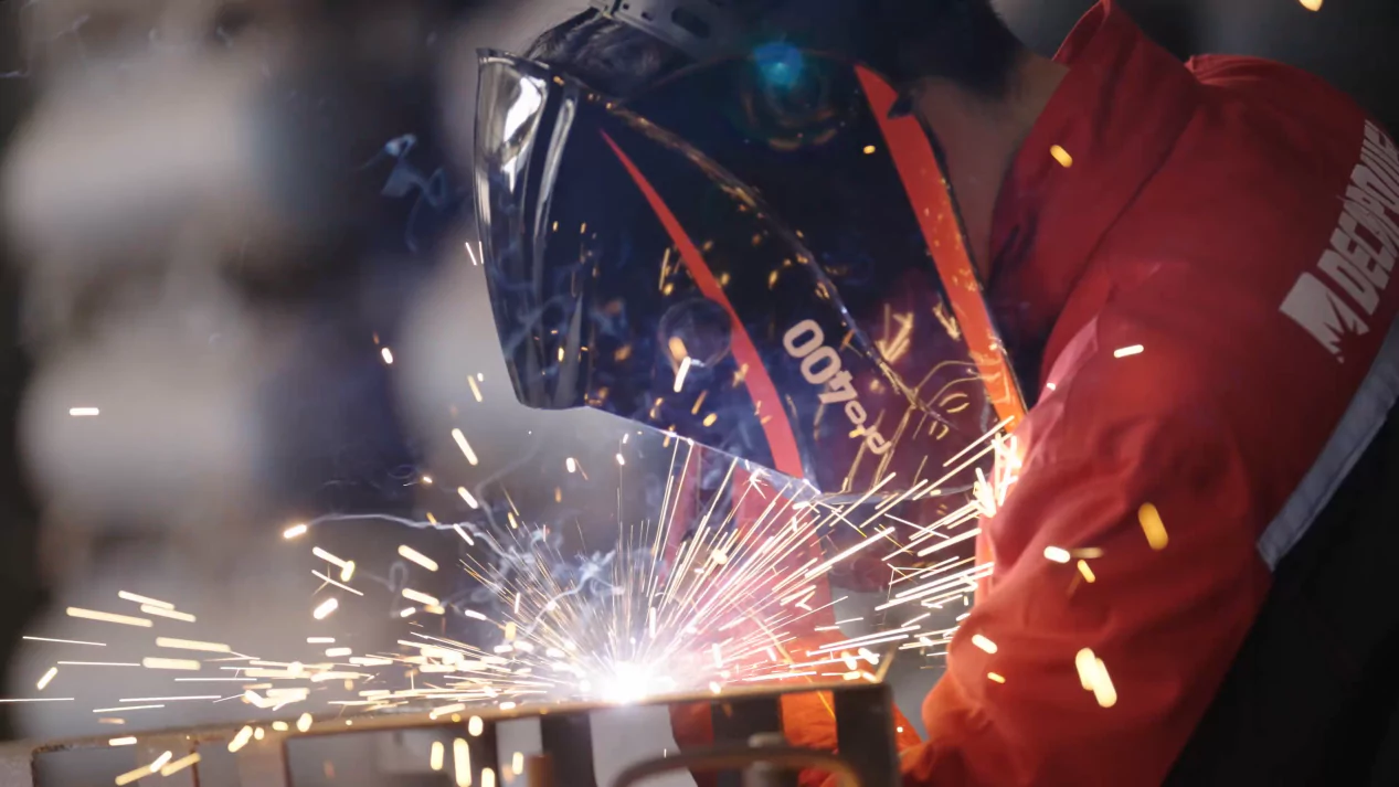 How to Become a Welder: A Comprehensive Guide