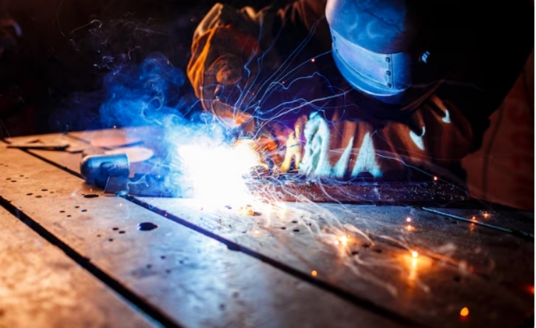 Demystifying Double Pulse: A Beginner’s Guide to Professional Aluminum Welds with Decapower