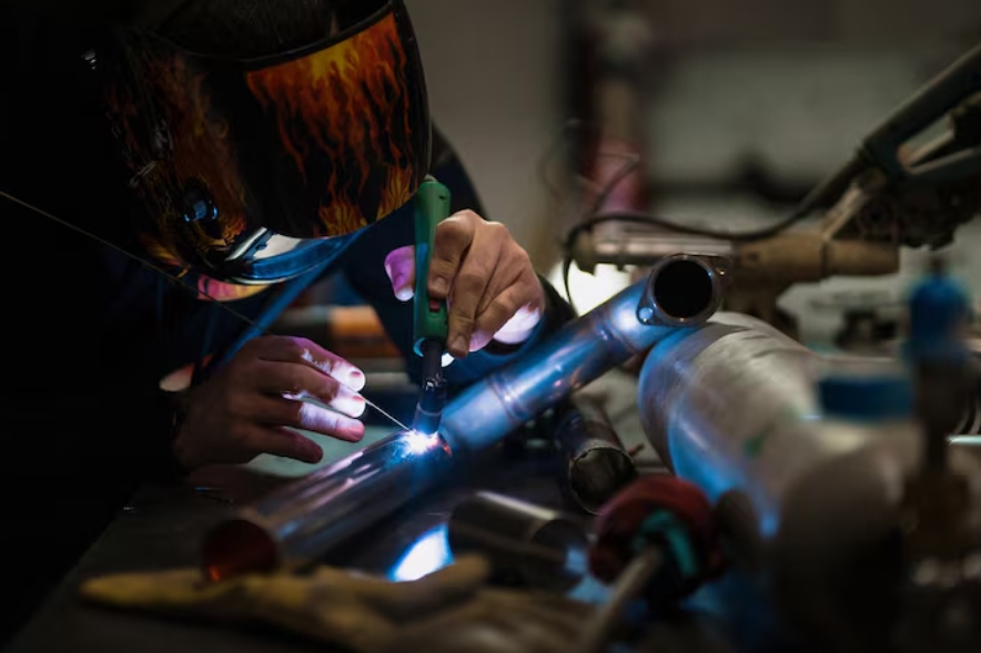 Beginner's Guide to TIG Arc Control for Precision Welding