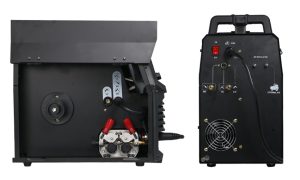Four roller wire feeding with intelligent cooling protection for multi-process welder
