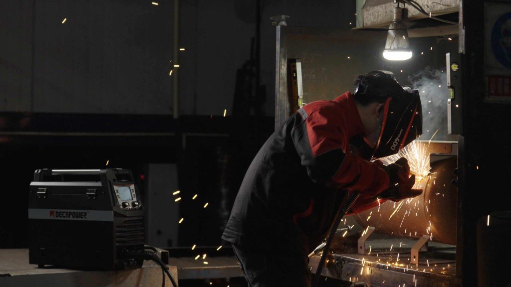 Decapower all-in-one multi-process welder with plasma cutting